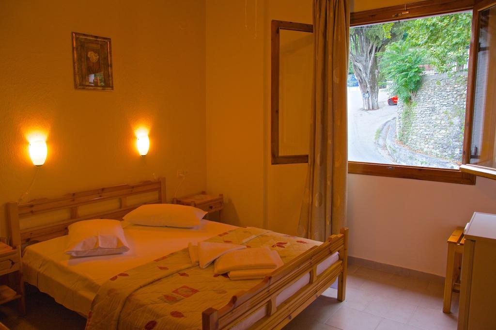 Stavroula Rooms Makrirrákhi Dış mekan fotoğraf